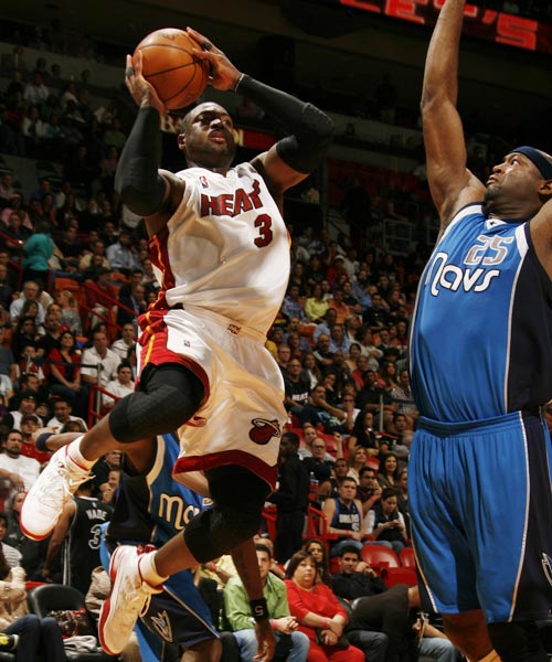 鲁能队内的 鲁能队内的