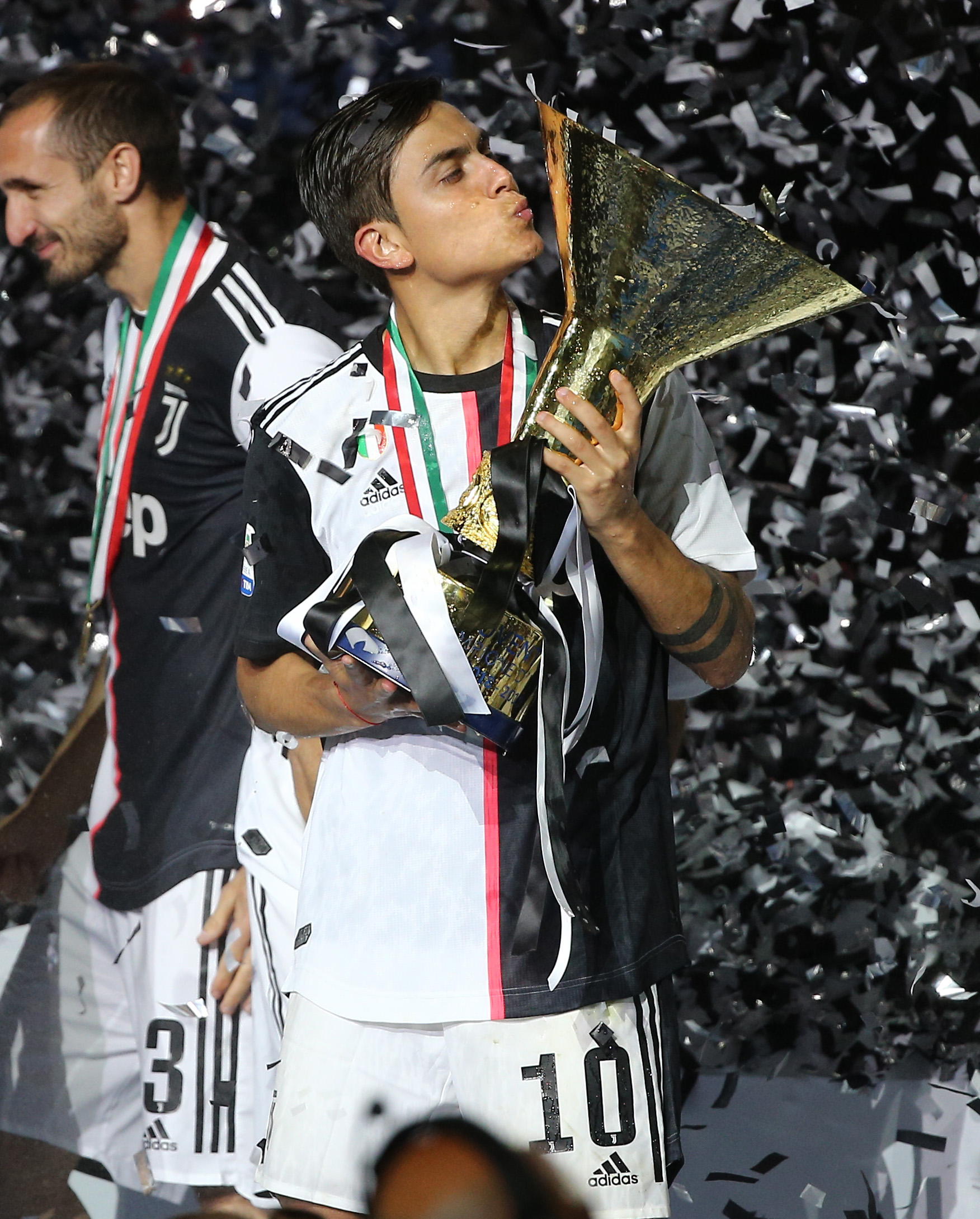 开局三人包 开局三人包